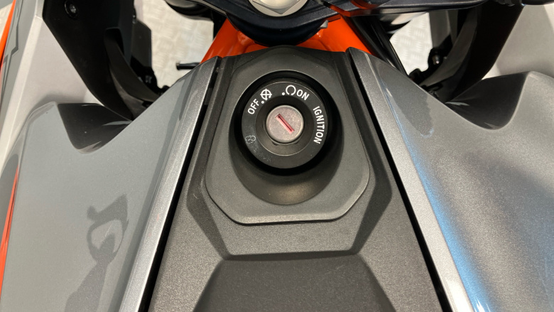 Ktm Superduke 1290 Super Duke GT (16MY)